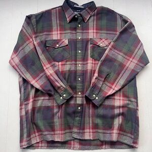 Vintage Van Heusen Plaid Button-Up Shirt